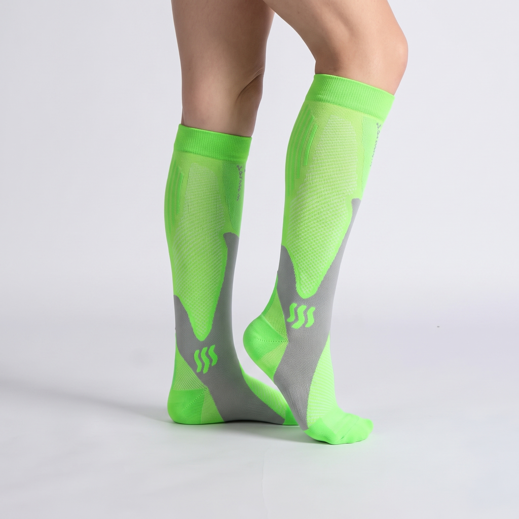 OrthoFlow™ Compression Socks - Green White